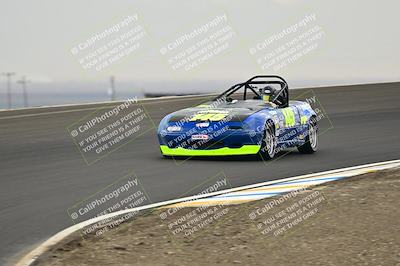 media/Jan-26-2025-CalClub SCCA (Sun) [[cfcea7df88]]/Group 5/Race/